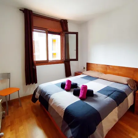 Apartaments Sort Pirineus Exterior photo